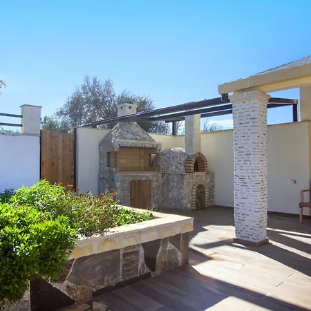 Iskander Villa Roda (Corfu)